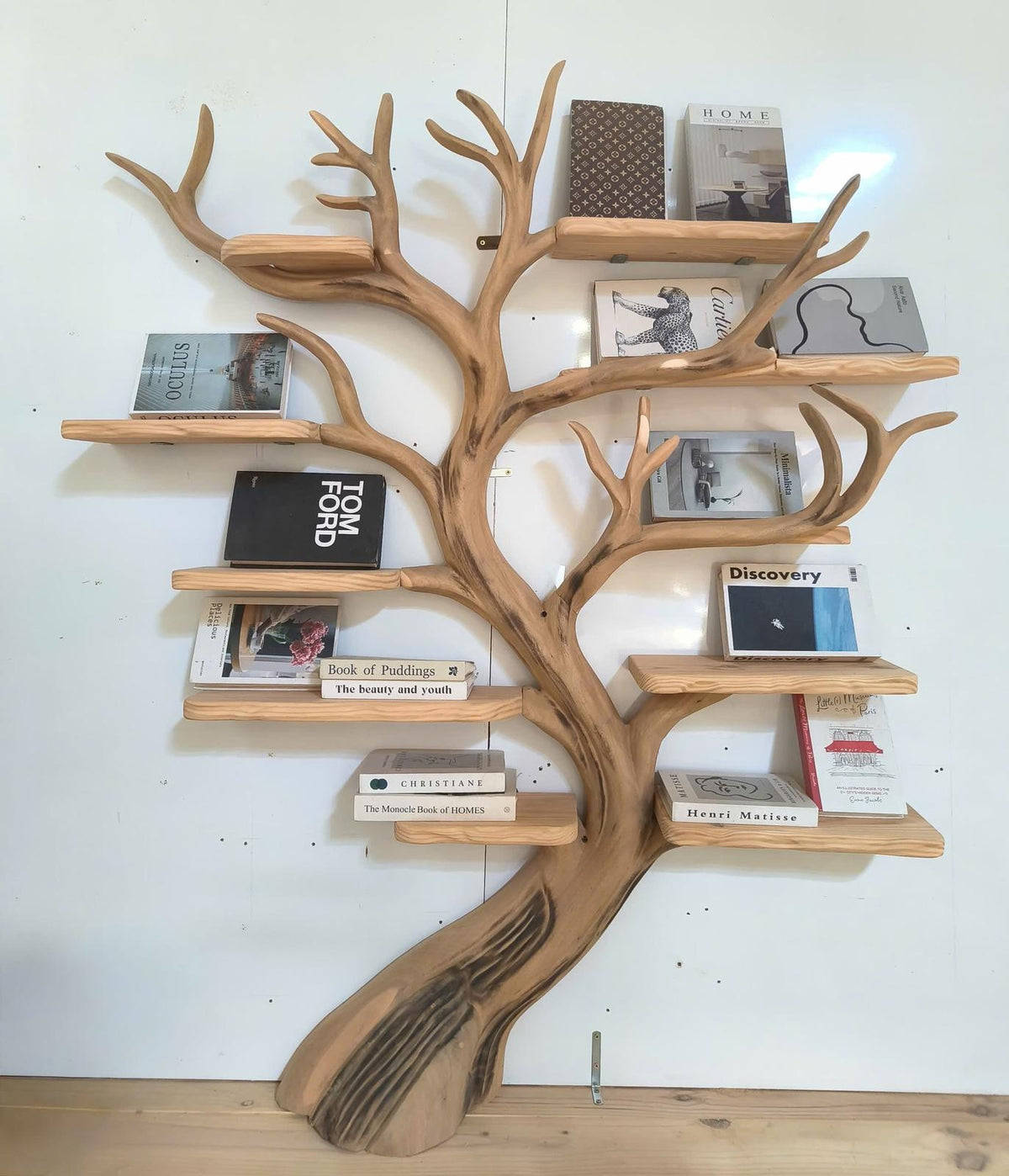Rustic Farmhouse Tree Bookshelf For Living Room